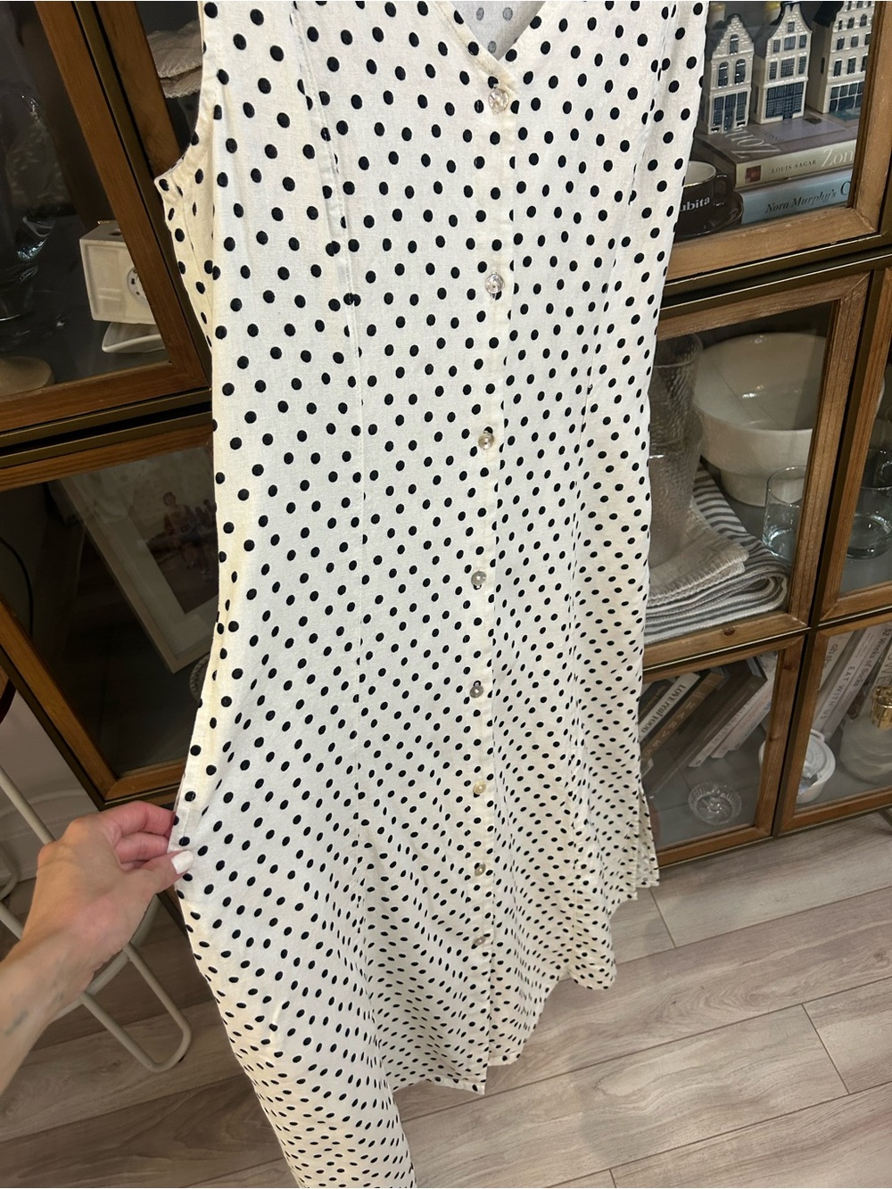 Vintage Cotton Sleeveless V-Neck Polka Dot Midi Dress - Picture 7 of 13